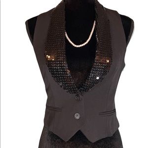 FOREVER 21 WOMEN BLAZER